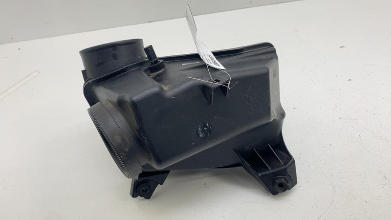 33357C ⭕ 2017-2024 Chrysler Pacifica Air Cleaner Intake Inlet Resonator Box OEM 33357C