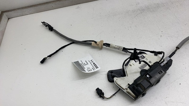 ⭕ 10-19 Volkswagen Golf Front Right Door Handle w/ Door Lock Actuator 