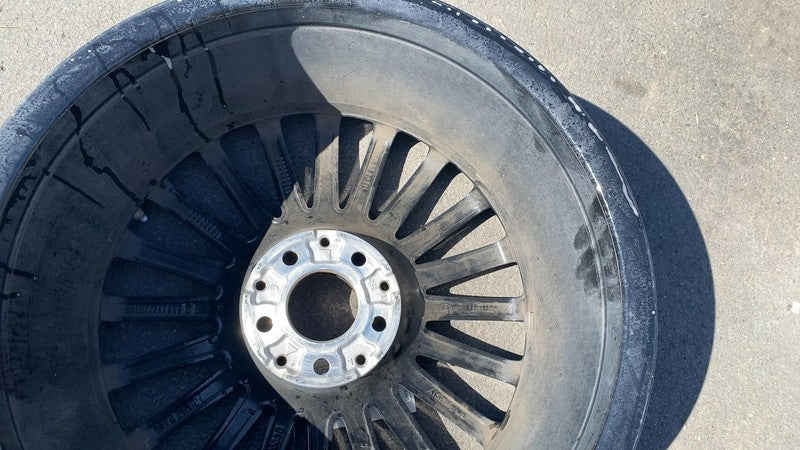 Wheel MERCEDES C-CLASS 19 wheel details poorly photograph