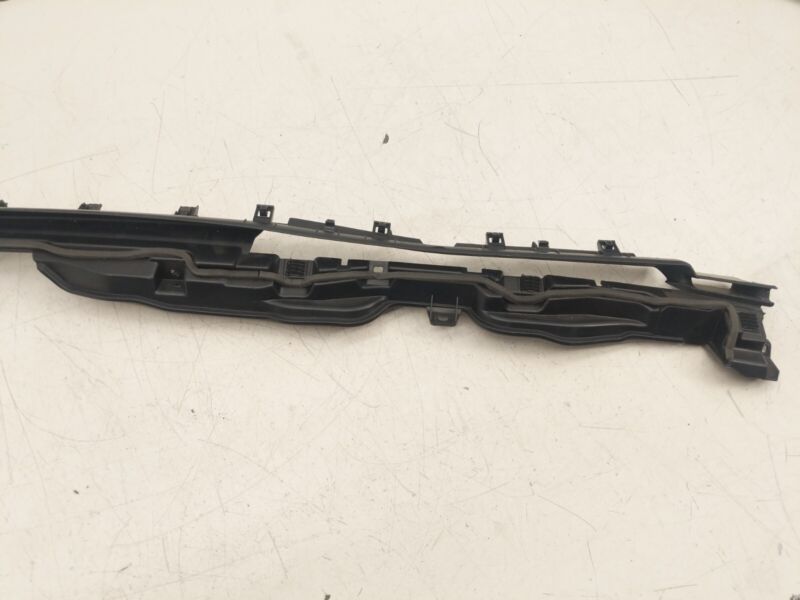 1624716 00 A ⭕ 2017-2022 Tesla Model 3 Y Instrument Panel Blow Finisher Bracket 1624716-00-A