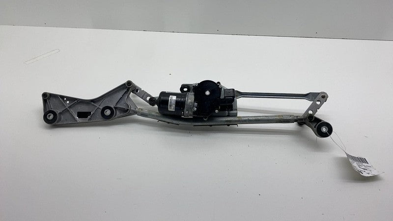 ⭕ 16-18 Mercedes-Benz GLE350 Front Windshield Wiper Linkage & Motor A1