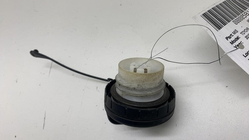 ⭕ 2018-2022 Toyota C-HR Camry Corolla Gas Fuel Tank Cap Cover w/ Tether Assembly