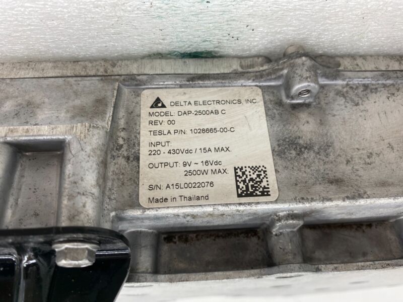 103115900A ⭕12-15 Model S High Voltage Gen 2 DC-DC Power Converter Module Unit 1031159-00-A