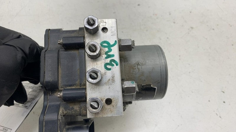 ⭕ 20-23 Tesla Model Y MY Anti-Lock Brake System ABS Pump w/ Bracket 10