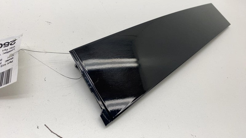 PT00012116-G ⭕ 22-24 Rivian R1T Rear Passenger Door Applique B-Pillar Trim Right PT00012116-G