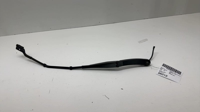 2021-2024 Tesla Model S MS Front Passenger Side Windshield Wiper Arm Right Assy