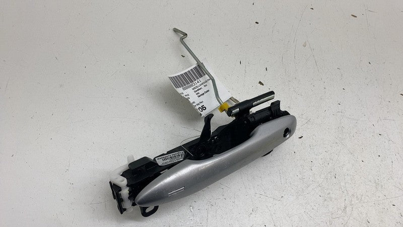 ⭕23-25 Toyota Prius Front Driver Side Exterior Door Handle Outer Left 