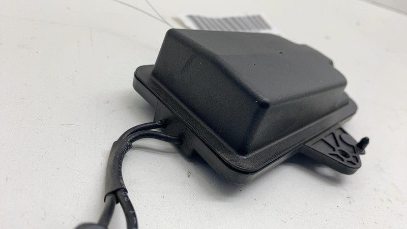 PT00698831 A ⭕ 2025 Rivian R1S Roof Antenna AMP Amplifier Unit Module PT00698831-A