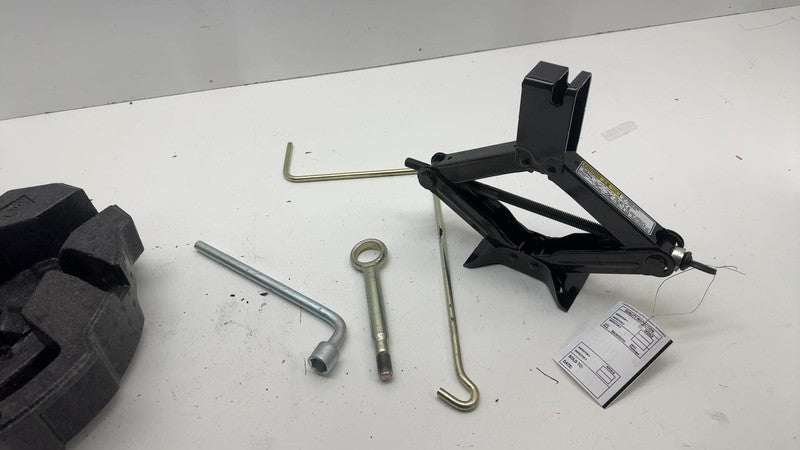 97035FJ050 ⭕ 18-23 Subaru Forester Crosstrek Spare Tire Jack & Tool Set + Holder 97035FJ050