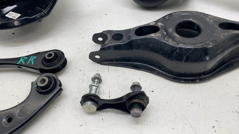 ⭕23-24 Toyota Prius Rear Right Spindle Knuckle w/ Wheel Hub & Control 