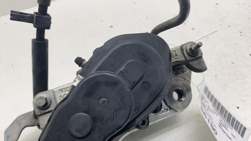 ⭕ 18-21 Lincoln Navigator Rear Passenger Side Caliper w/ Brake Hose Li