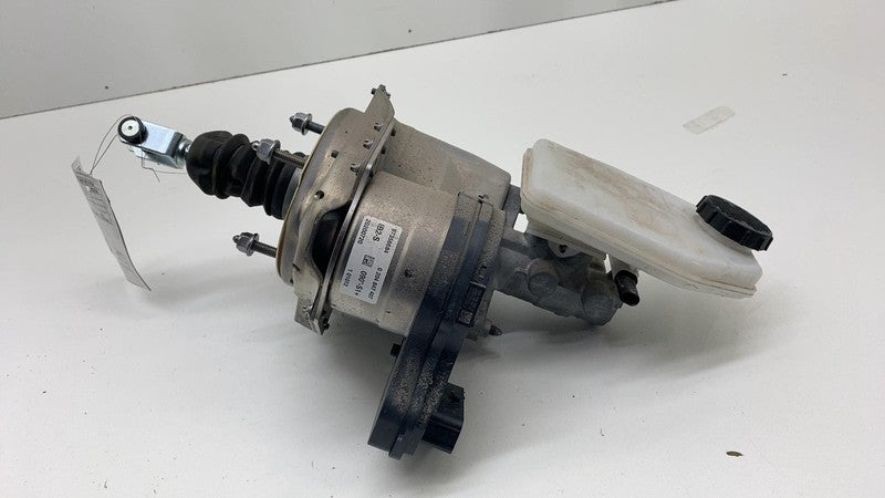 118867100A 2020-2024 Tesla Model Y iBooster Power Brake Booster Master Cylinder Reservoir