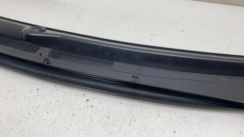 68228471 AF ⭕ 2017-2024 Chrysler Pacifica Front Windshield Cowl Grille Panel Trim 68228471AF