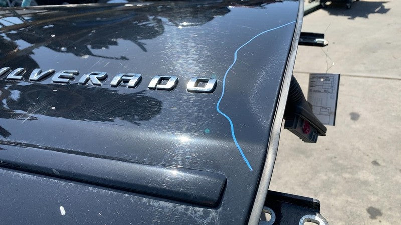 ⭕ 2014-2019 Chevrolet Silverado 1500 Front Right Door Shell Panel RH Black U8555