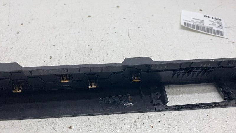 ⭕ 2021-2026 Tesla Model X Driver Side Sill Plastic Racetrack Left 1105