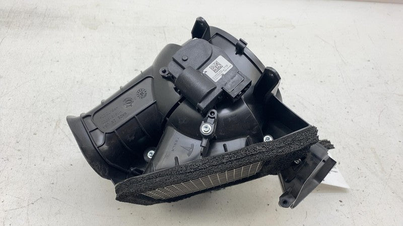 ⭕ 23 24 Tesla Model Y Conditioner Heater Recirculation Damper w/ HVAC Actuator