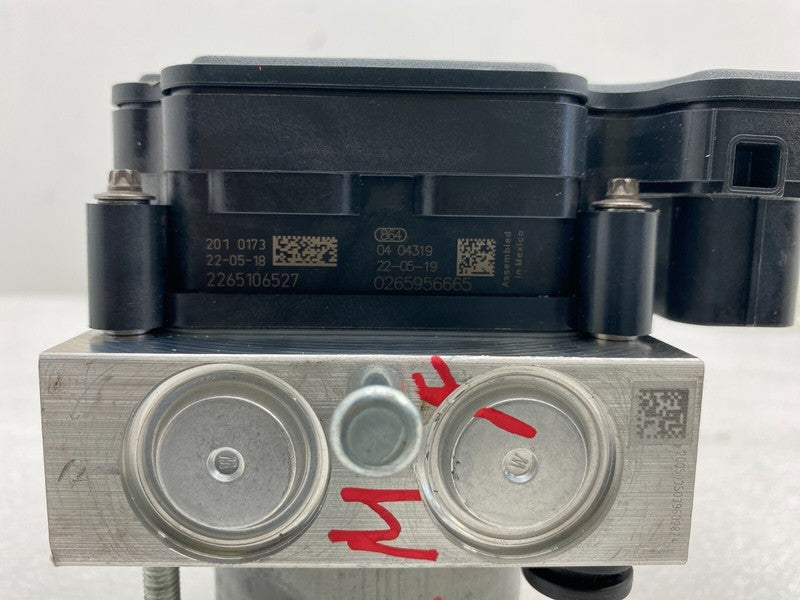 1044745 00 B ⭕ 2017-2023 Tesla Model 3 M3 Antilock Brake System ABS Pump Module 1044745-00-B