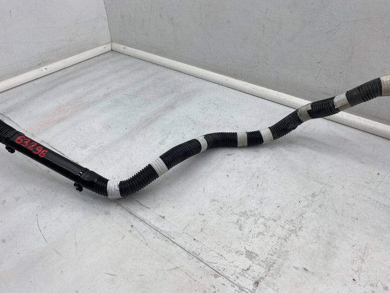 ⭕ 2017-2023 Tesla Model 3 Rear Drive Unit Cooling Outlet Pipe Cooling Hose Tube