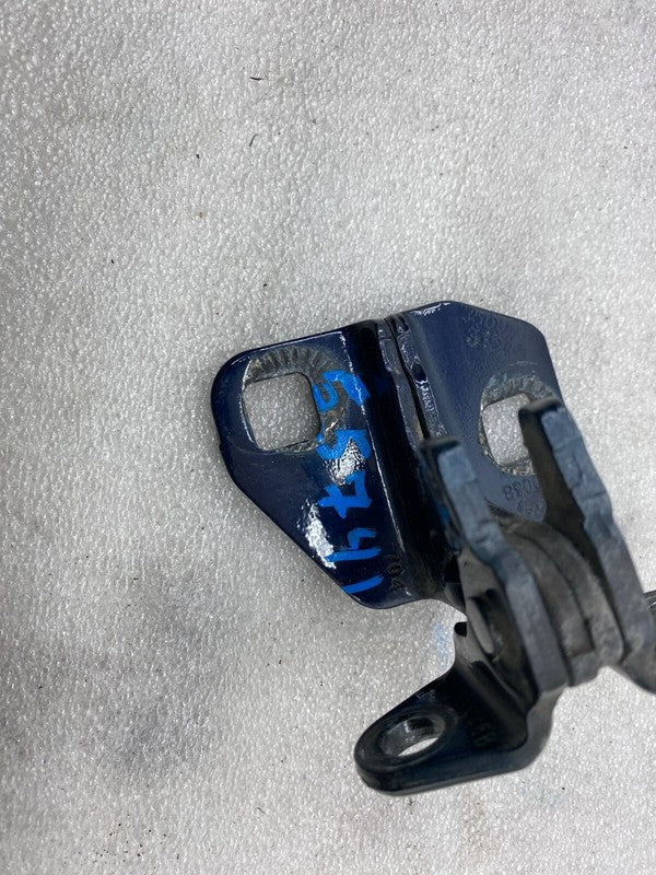 ⭕ 2012-2023 Tesla Model S Front Passenger Right Lower Door Hinge Closure Assist