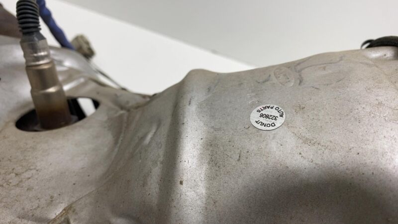 2013-2018 Ford C-Max 2.0L Exhaust Manifold Pipe Assembly