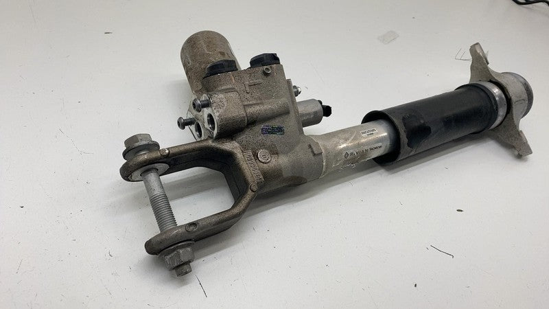 C200001904 ⭕ 22-24 Rivian R1T Rear Left Air Suspension Shock Strut Absorber LH C200001904