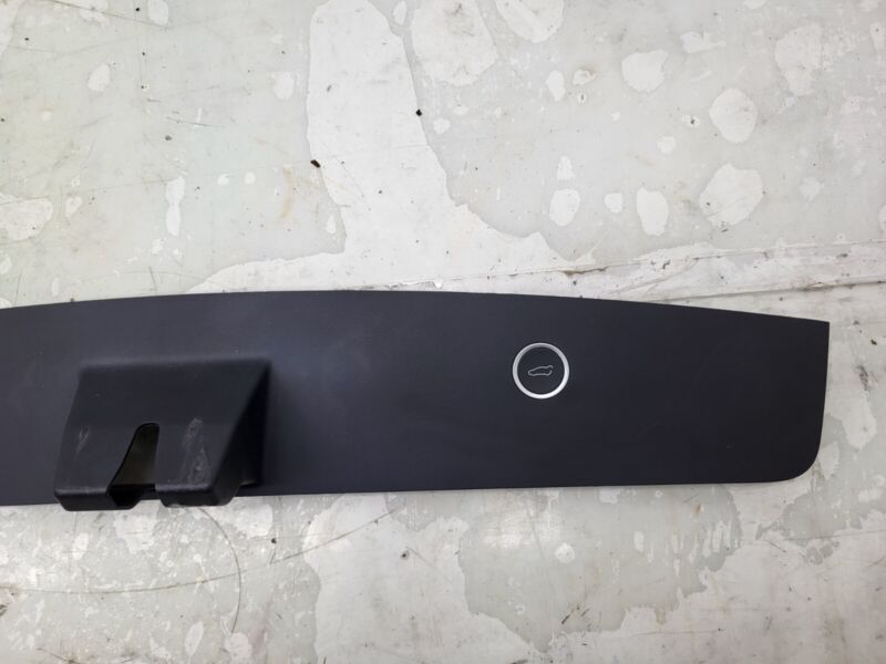 1037898-00-D ⭕16-20 Model X Liftgate Lower Trim Cover Molding with Switch Button 1037897-00-E