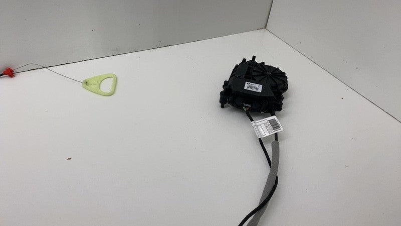 C56792-103 2021 BMW 530e G30 Rear Tailgate Trunk Lid Liftgate Lock Latch Actuator Mechanism