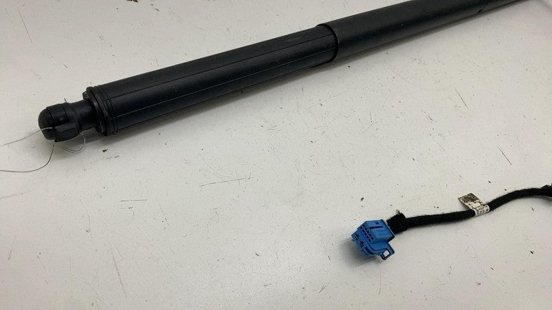 A 297 890 02 00 ⭕ 2022 Mercedes EQS 450+ Right Side Tailgate Shock Strut Gas Spring A2978900200