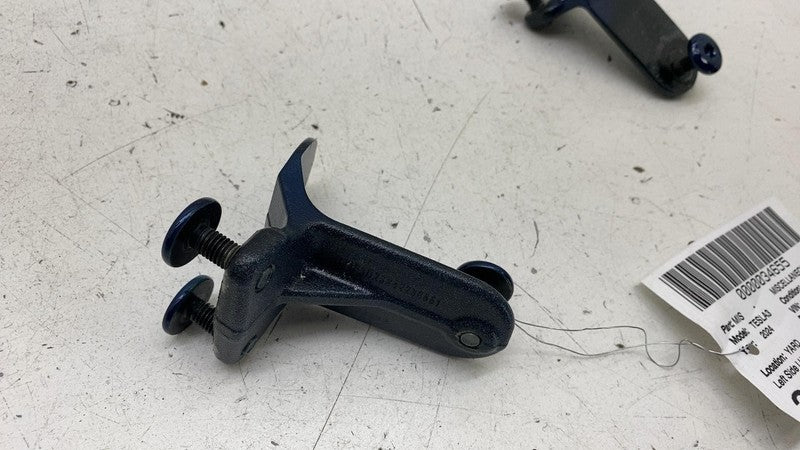 ⭕ 2024-2025 Tesla Model 3 M3 PAIR of Left Mounting Support Bracket 175