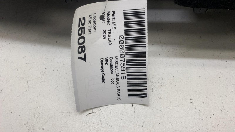 ⭕ 2024-2025 Tesla Model 3 Lower Liftgate Trim Cover Panel Assembly 173