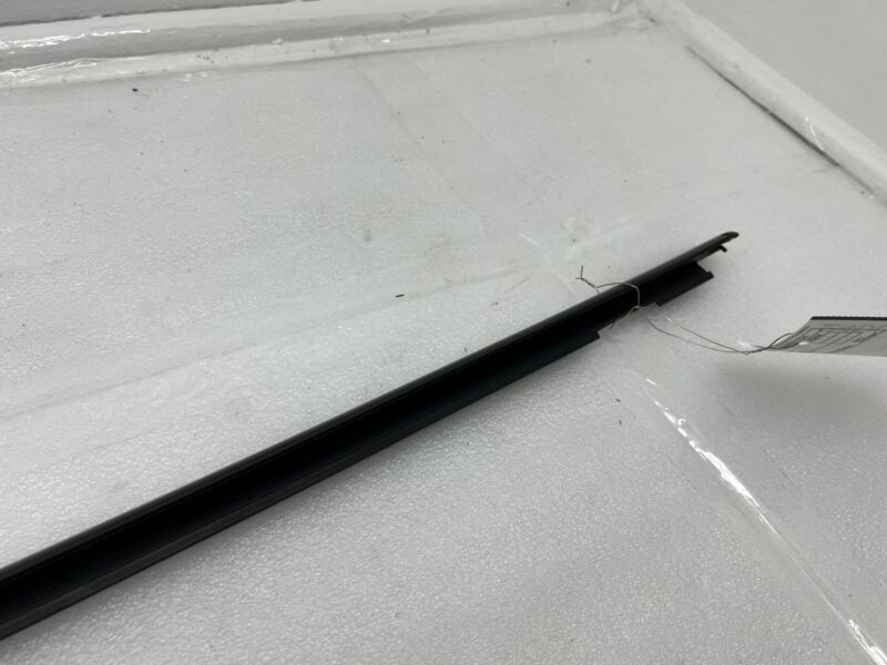 2016-2023 Mazda MX-5 Miata Front Right Door Window Glass Guide Run Channel Assy