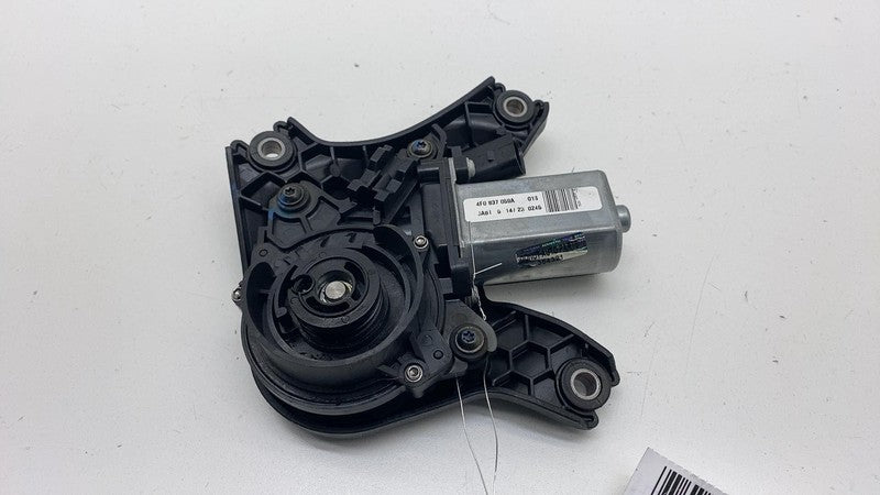 4F0 837 059 A ⭕ 19-25 Porsche Cayenne Front Right Electric Door Close Assist Motor 4F0837059A