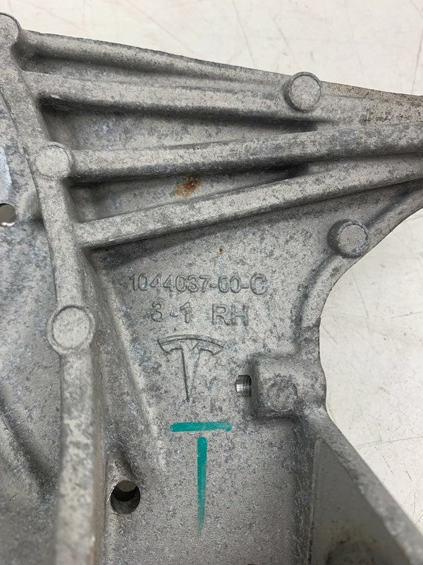 ⭕ 2017-2023 Tesla Model 3 Y Front Right Upper Strut Mount Bracket 1044