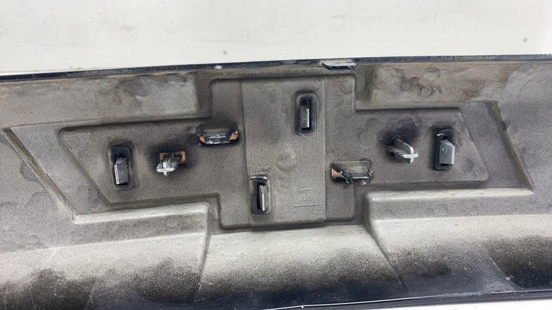 23236369 ⭕ 16-19 Chevrolet Silverado 1500 Front Center Grille Trim w/ Logo Badge 23236369