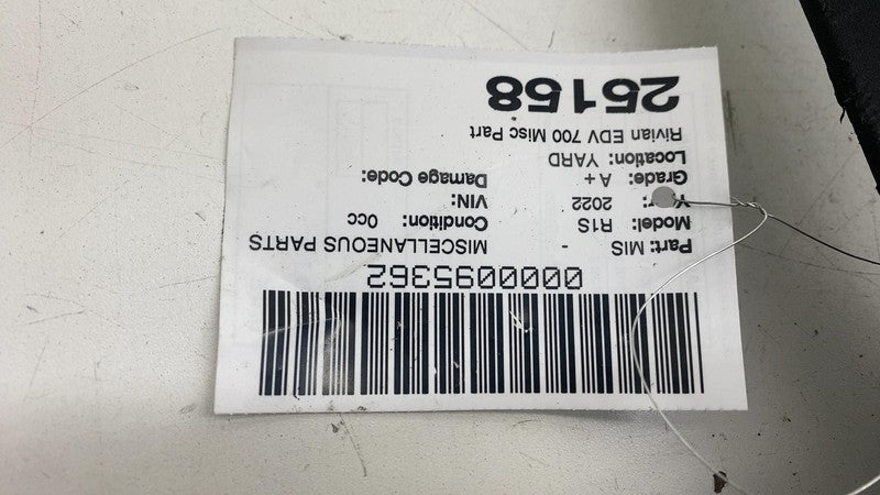 ⭕ 2022 Rivian EDV-700 Rear Passenger Wheel Arch Cladding Cover Right P