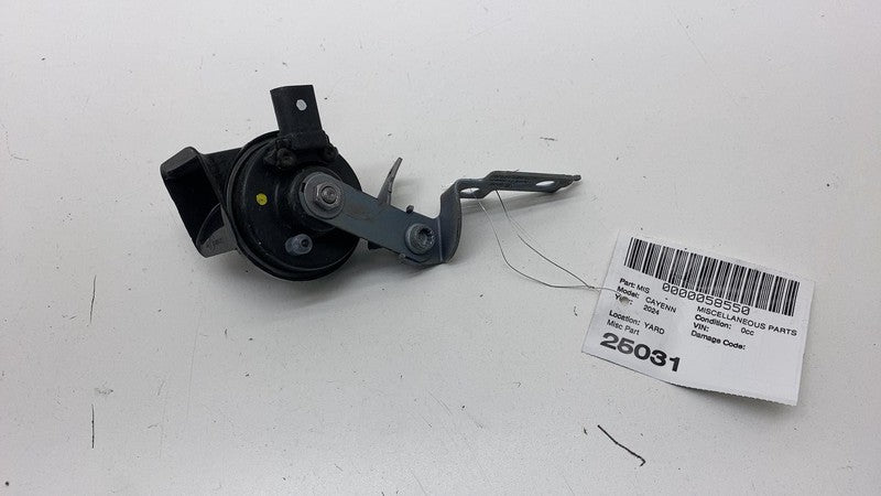 9Y0.951.186.C ⭕ 2019-2024 Porsche Cayenne Front Right Low Note Tone Signal Horn OEM 9Y0951221B