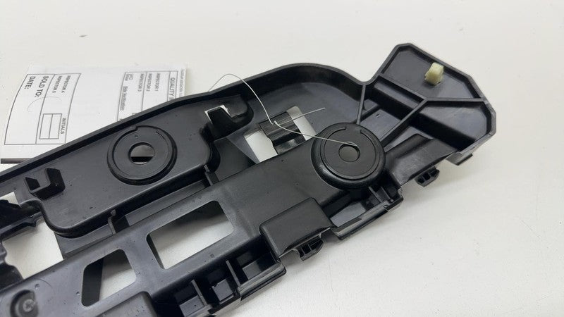 9Y3 807 406 B ⭕ 19-24 Porsche Cayenne Rear Right Bumper Inner Mount Bracket Support 9Y3807406B