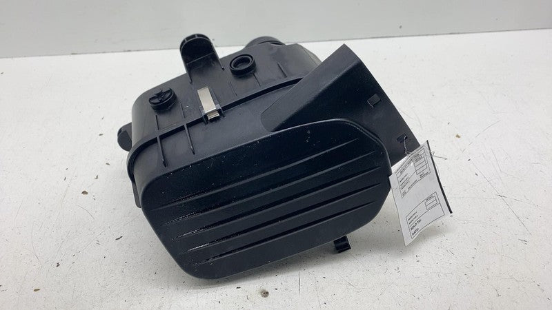 ⭕ 2014-2020 Maserati Ghibli Left Side Air Cleaner Housing Filter Box 6