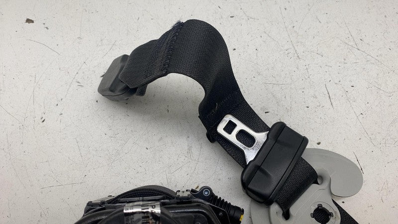 1081255-01-D ⭕ 2017-2023 Tesla Model 3 Front Left 1st Row Seat Belt & Retractor 1081255-01-D