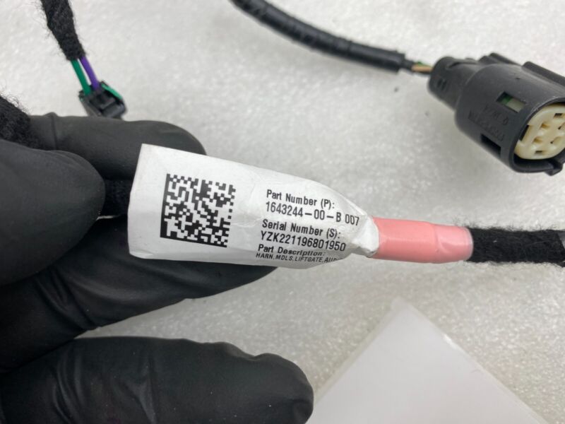 248640600D ⭕ 2021-2023 Tesla Model S Rear Right Trunk Liftgate Wiring Harness 1643244-00-B