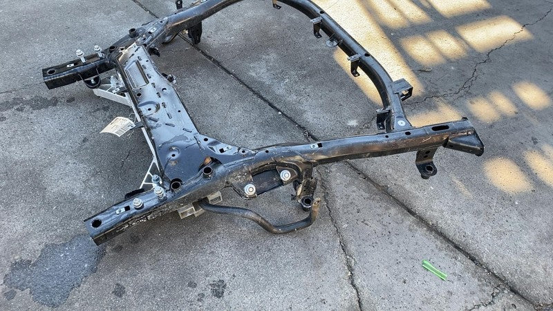 ⭕ 2017-2024 Chrysler Pacifica Front Undercarriage Subframe Crossmember Cradle