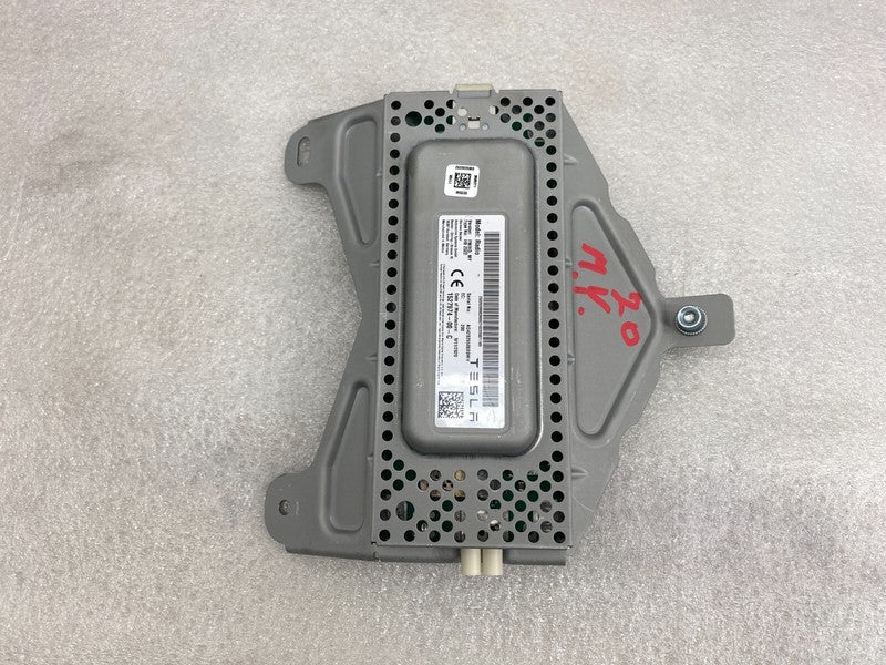 1527974 00 C ⭕2020-2023 Model Y Radio Tuner System FM/HD Receiver Control Module 1527974-00-C