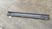 2011-2018 Porsche Cayenne Driver Side Rocker Panel Skirt Molding Left Assy OEM