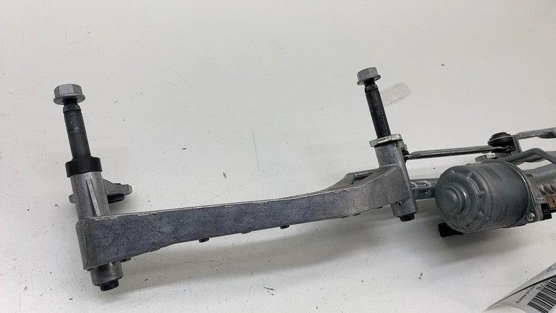 ⭕ 2022 Mercedes-Benz EQS 450+ Front Windshield Wiper Linkage Motor A2978207000