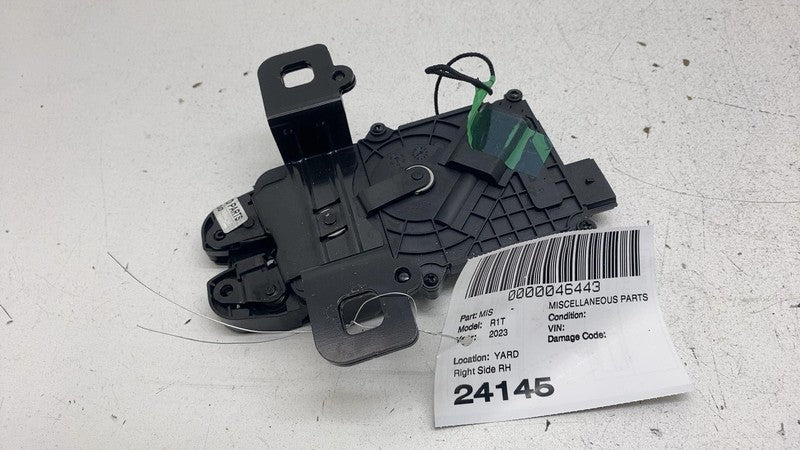 PT00162133C ⭕ 22-24 Rivian R1T Rear Right Gear Tunnel Latch w/ Manual Release PT00162133-C