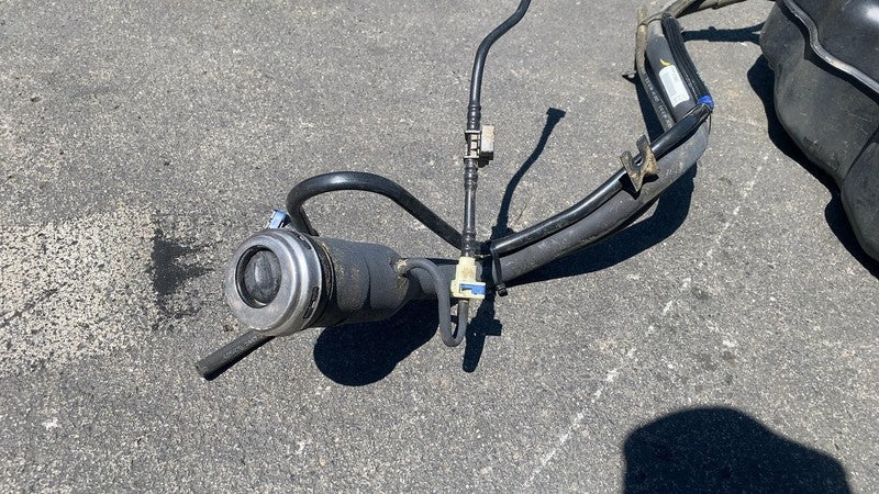 52030373AD ⭕ 2017-2025 Chrysler Pacifica Fuel Gas Tank Storage Reservoir Bottle 52030373AD