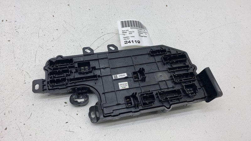 158569302B ⭕ 21-23 Tesla Model S X Right Controller Body Control Module GEN 4 1585693-02-B