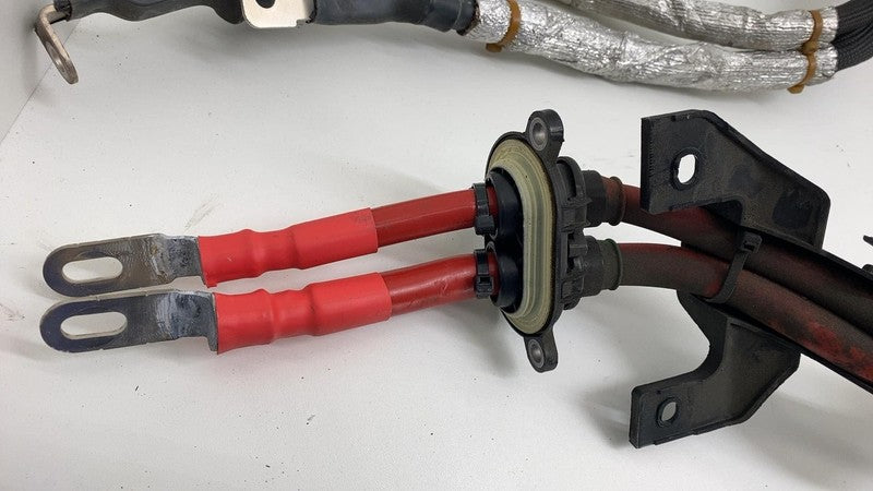 2021 BMW 530e B46X Under Floor Body Battery Lead Positive Cable Wiring