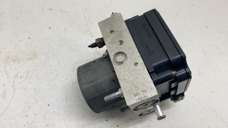 ⭕ 2012-2020 Tesla Model S Anti-Lock ABS Brake Pump Hydraulic Module 10
