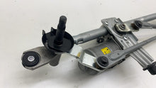 ⭕ 22-24 Ioniq 5 Front Windshield Wiper Transmission Linkage w/ Motor 98100-GI000